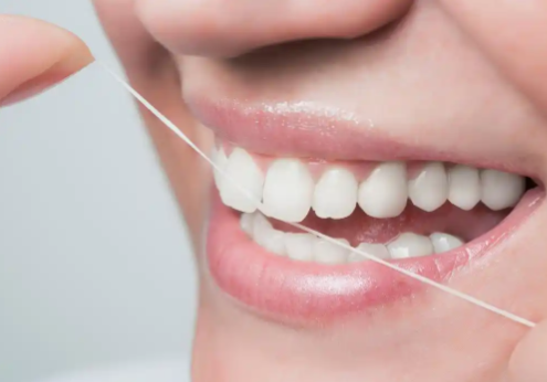 全瓷牙 vs 烤瓷牙：哪种更适合你？外观与价格对比详解