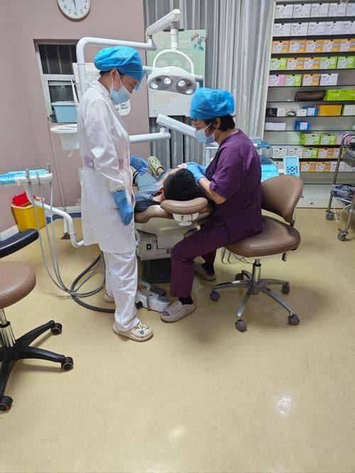 上班族快速矫正之选——恒健口腔门诊