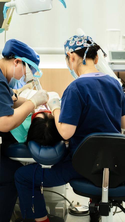 品牌不同决定价格高低