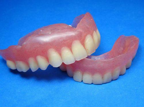 如何判断是否适合活动义齿