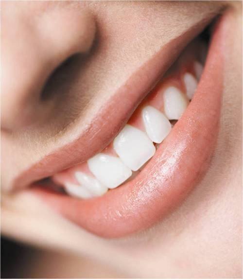 美白类:快速亮白牙齿