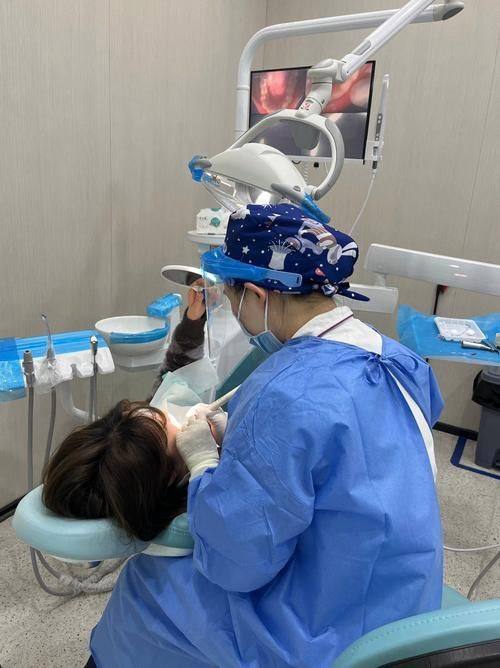 个体差异对洗牙频率的影响