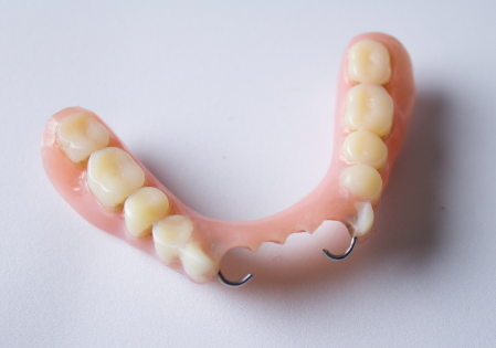 养成良好习惯，守护口腔健康